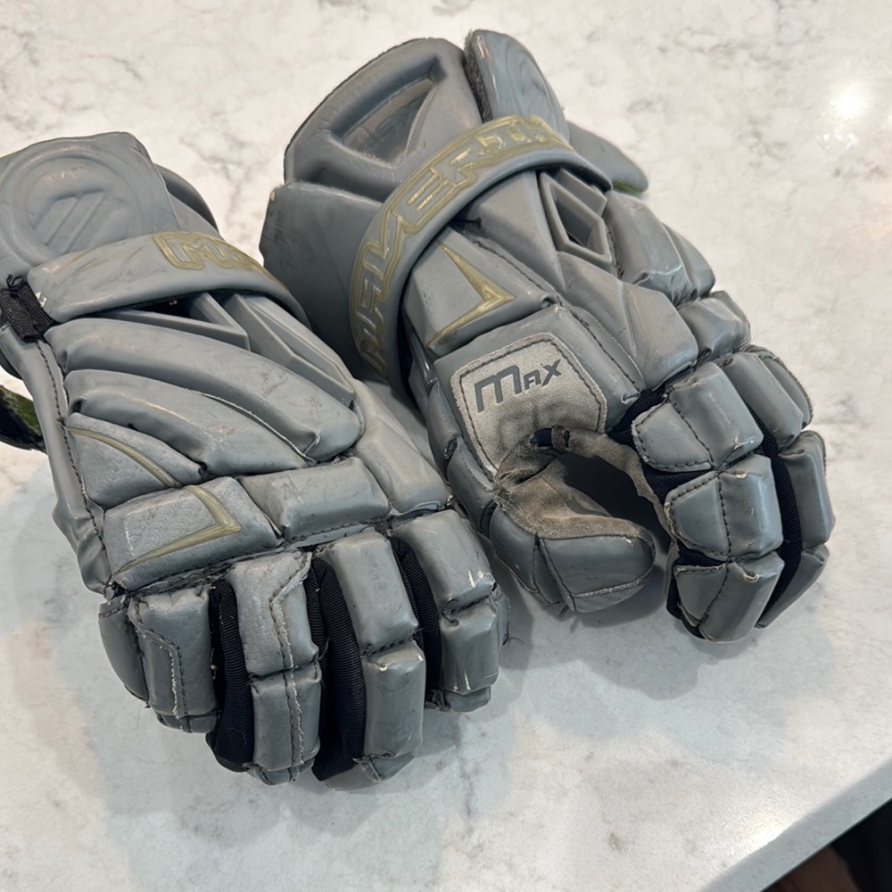 Gray Lacrosse Gloves